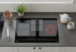 Bếp ba vùng nấu Canzy CZ 032T bếp đáng mua nhất hiện nay